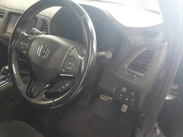HONDA VEZEL 2017