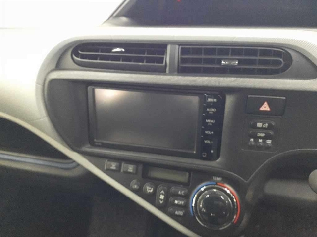 TOYOTA AQUA 2014