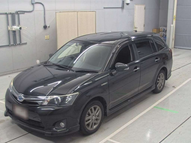 TOYOTA COROLLA FIELDER 2014