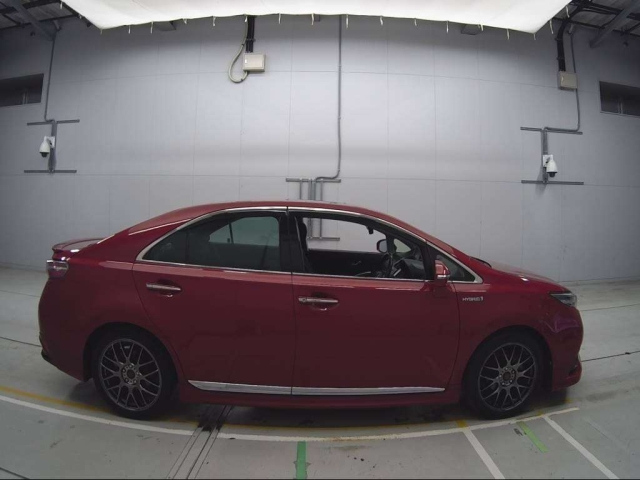 TOYOTA SAI 2016