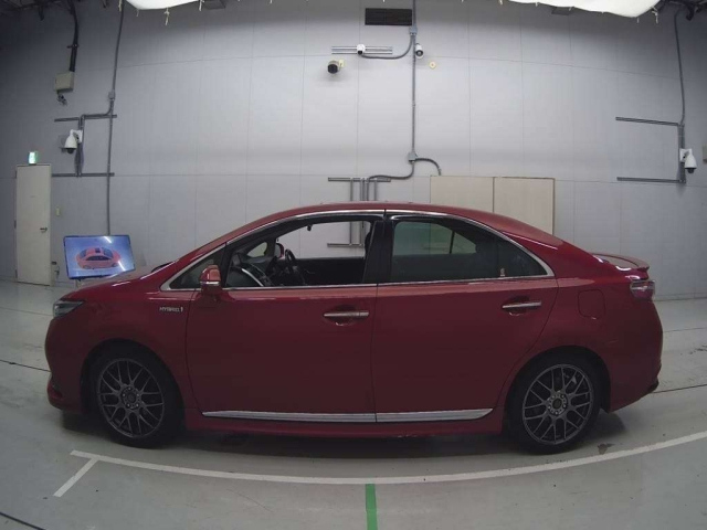 TOYOTA SAI 2016