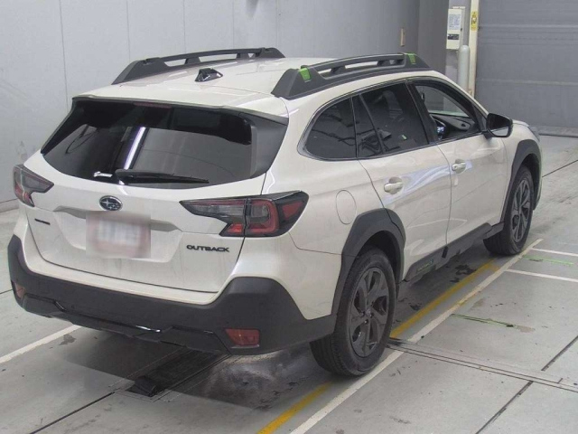 SUBARU LEGACY OUTBACK 2023