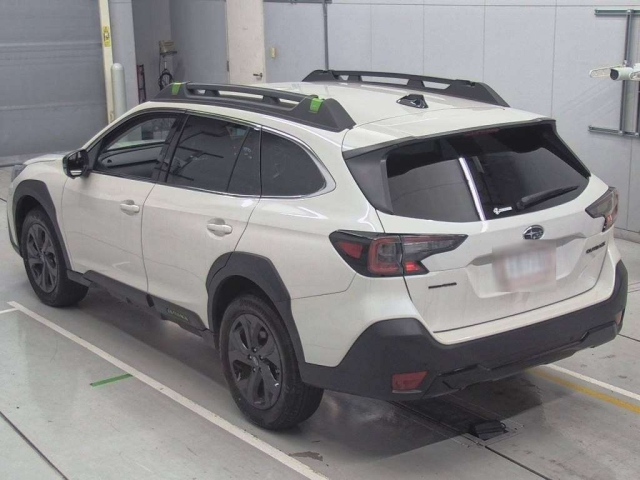 SUBARU LEGACY OUTBACK 2023
