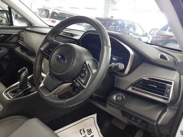 SUBARU LEGACY OUTBACK 2023