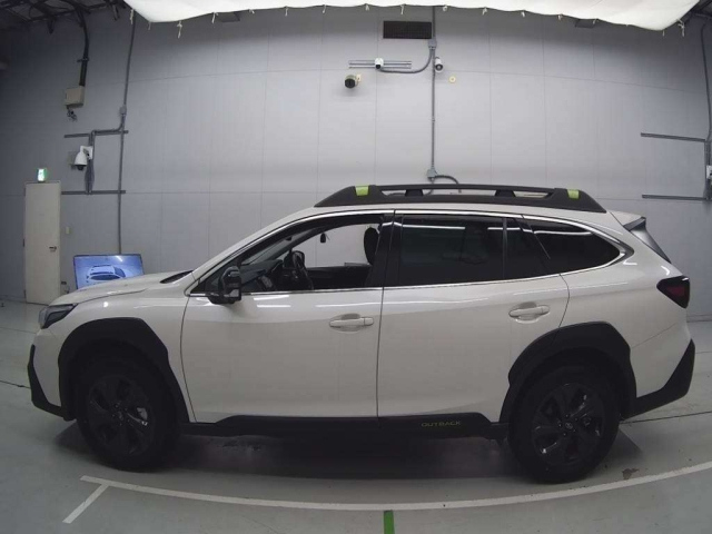 SUBARU LEGACY OUTBACK 2023