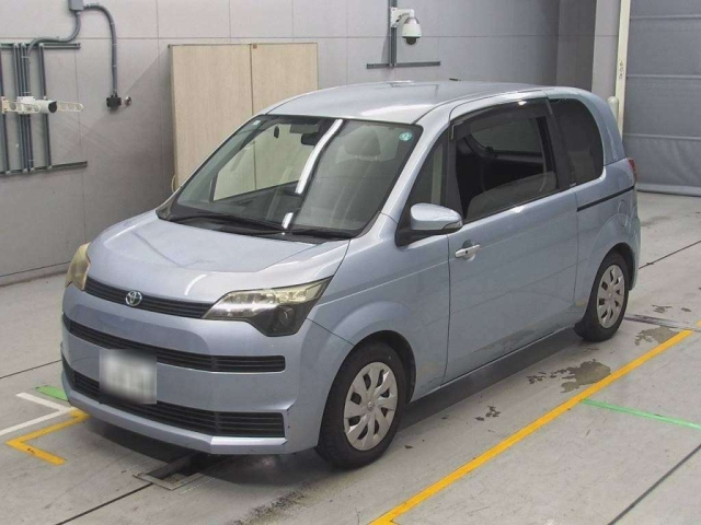 TOYOTA SPADE 2012