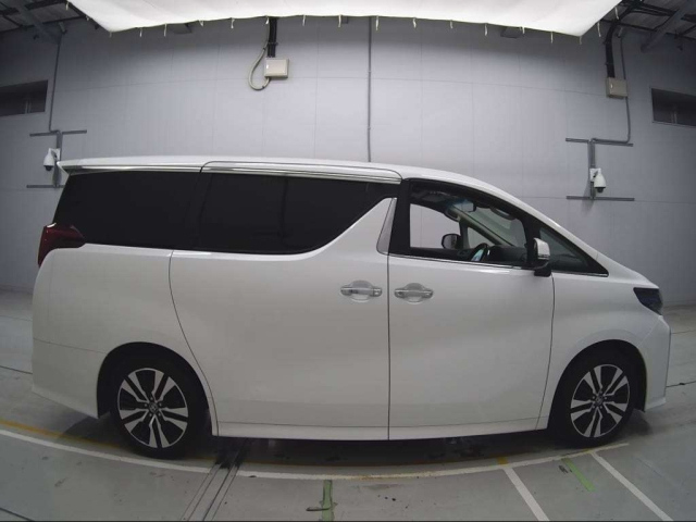 TOYOTA ALPHARD 2021