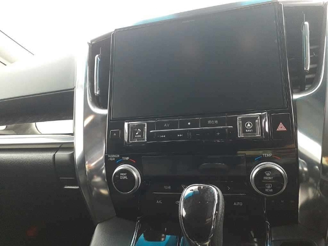 TOYOTA ALPHARD 2021