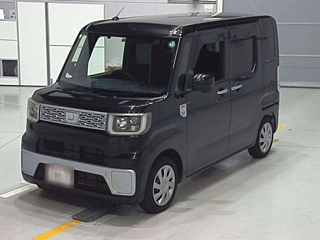 DAIHATSU WAKE 2015