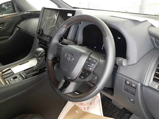 TOYOTA ALPHARD 2025