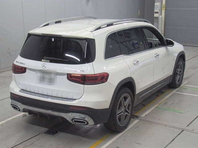 MERCEDES BENZ GLB 2021