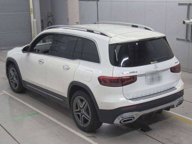 MERCEDES BENZ GLB 2021
