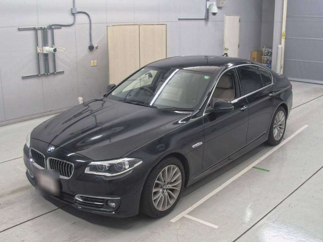 BMW 5 SERIES 2014