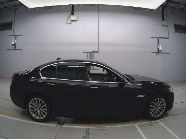 BMW 5 SERIES 2014