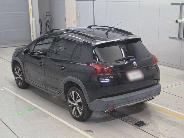 PEUGEOT 2008 2016