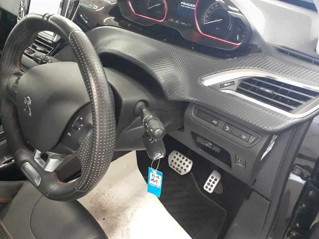 PEUGEOT 2008 2016
