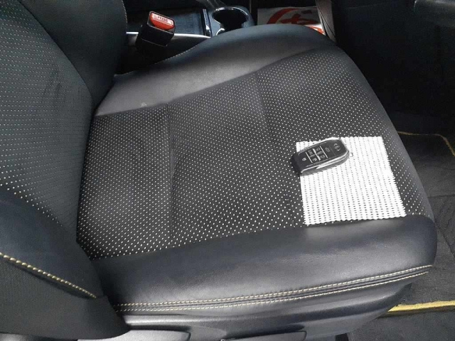 TOYOTA VELLFIRE 2017