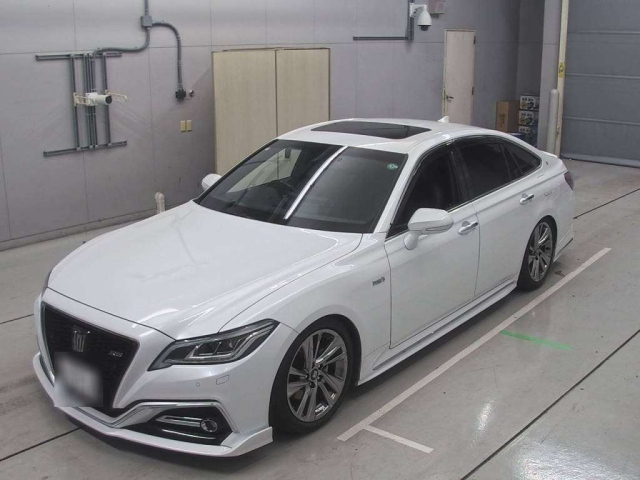 TOYOTA CROWN 2021