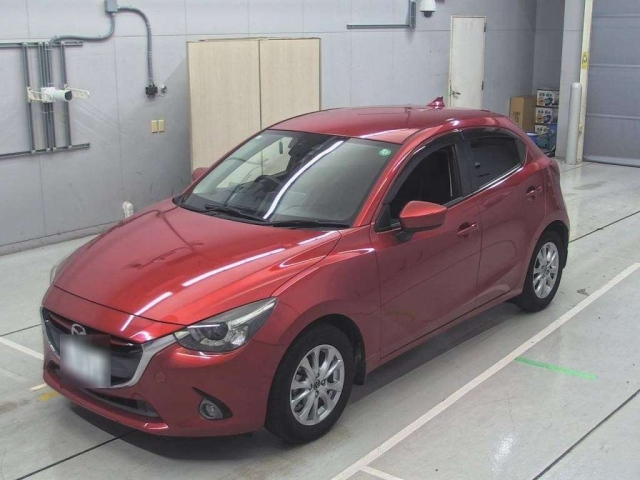 MAZDA DEMIO 2016