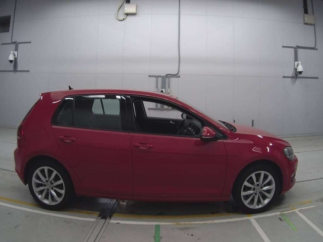 VOLKSWAGEN GOLF 2015