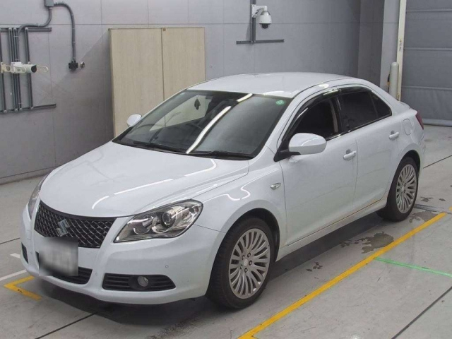 SUZUKI KIZASHI 2015
