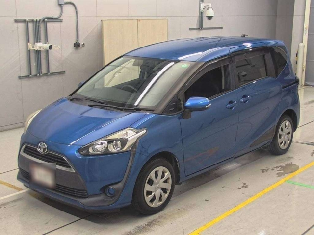 TOYOTA SIENTA 2016