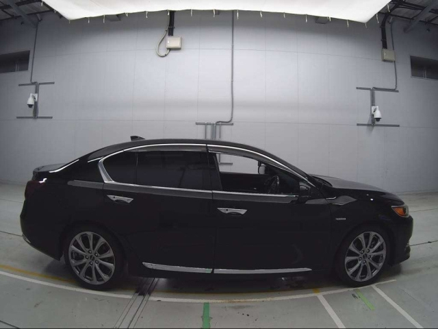 HONDA LEGEND 2015