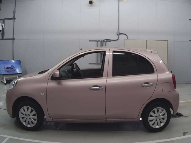 NISSAN MARCH 2017