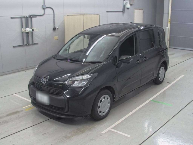 TOYOTA SIENTA 2025