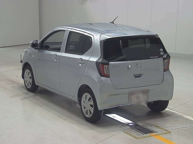 TOYOTA PIXIS EPOCH 2018