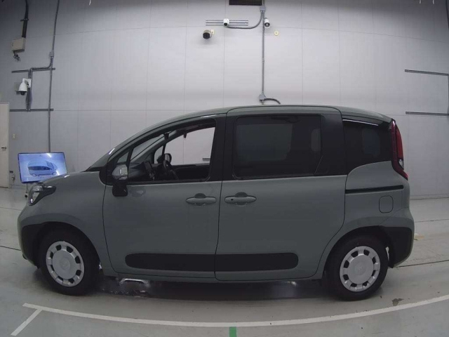 TOYOTA SIENTA 2025
