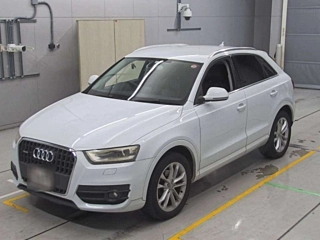 AUDI Q3 2012
