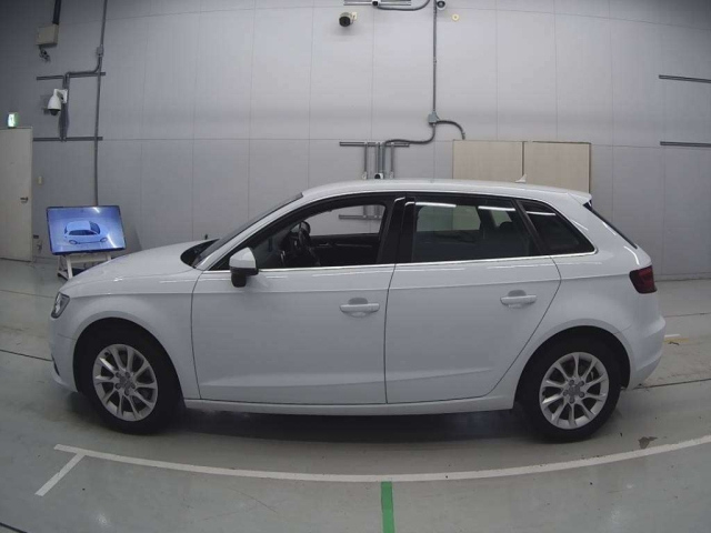 AUDI A3 2015