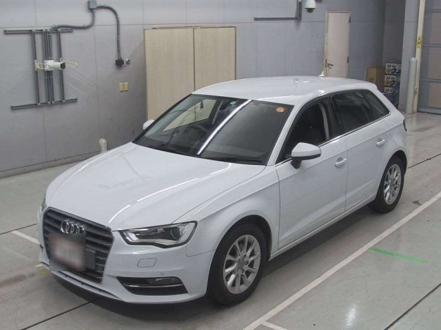 AUDI A3 2015