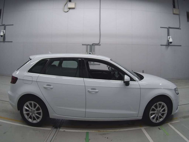 AUDI A3 2015