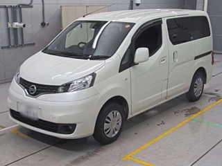 NISSAN NV200 2021