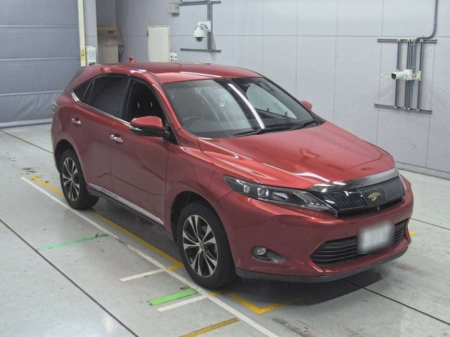 TOYOTA HARRIER 2015