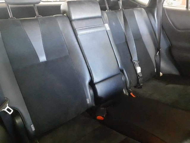 TOYOTA HARRIER 2015