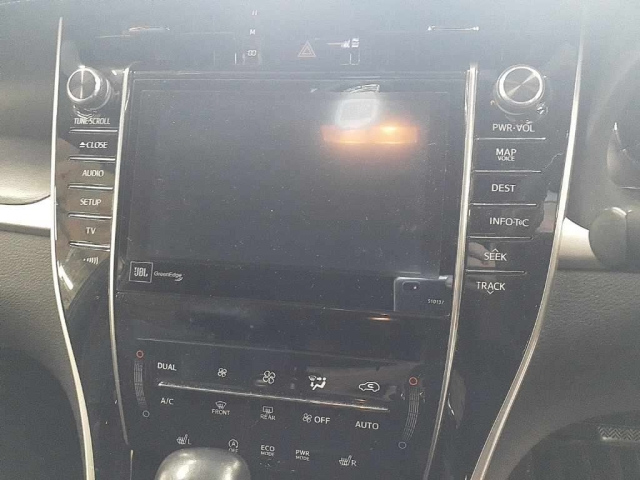 TOYOTA HARRIER 2015
