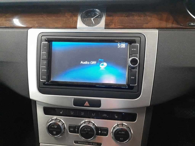 VOLKSWAGEN PASSAT VARIANT 2014