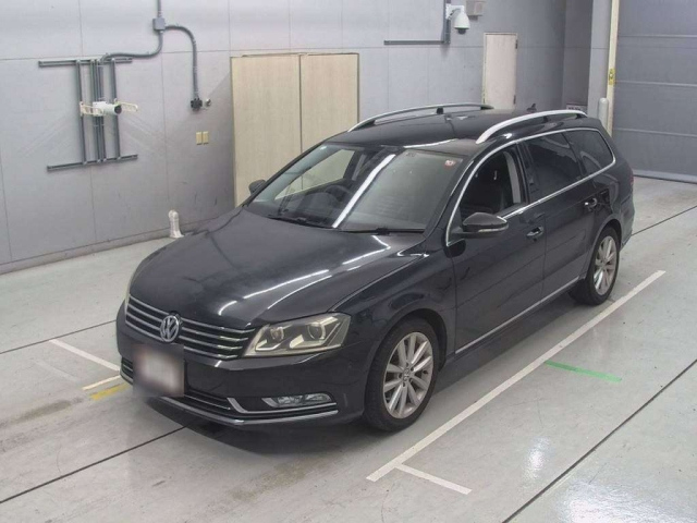 VOLKSWAGEN PASSAT VARIANT 2014