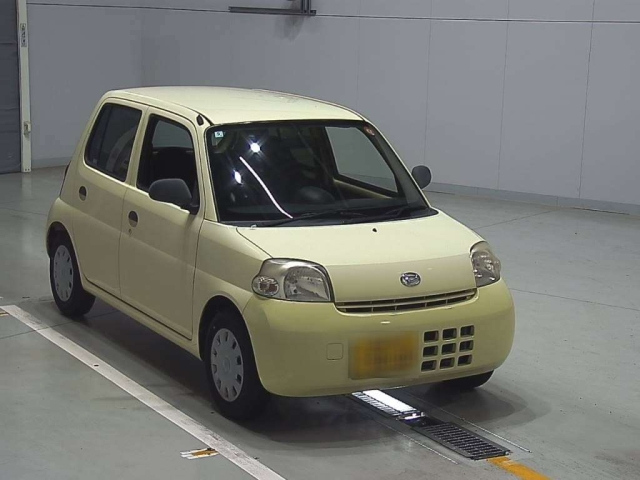 DAIHATSU ESSE 2010