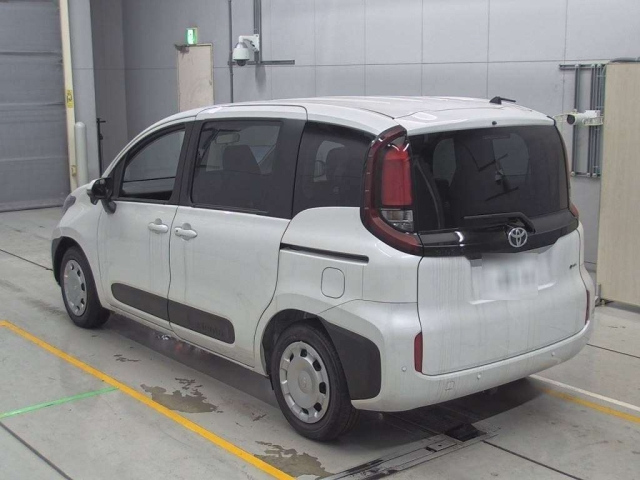 TOYOTA SIENTA 2025