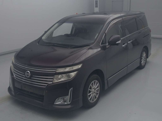 NISSAN ELGRAND 2010