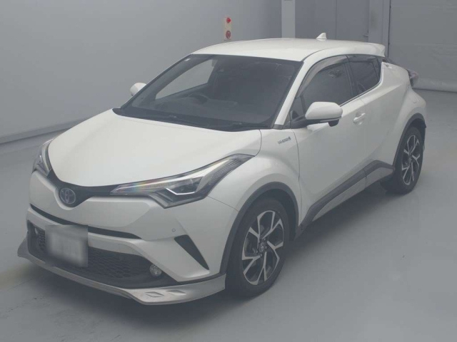 TOYOTA C-HR 2017