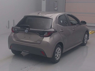 TOYOTA YARIS 2021