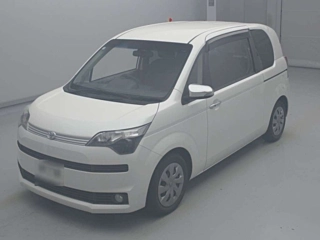 TOYOTA SPADE 2014