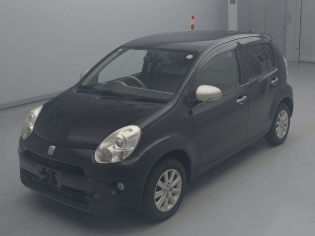 TOYOTA PASSO 2010