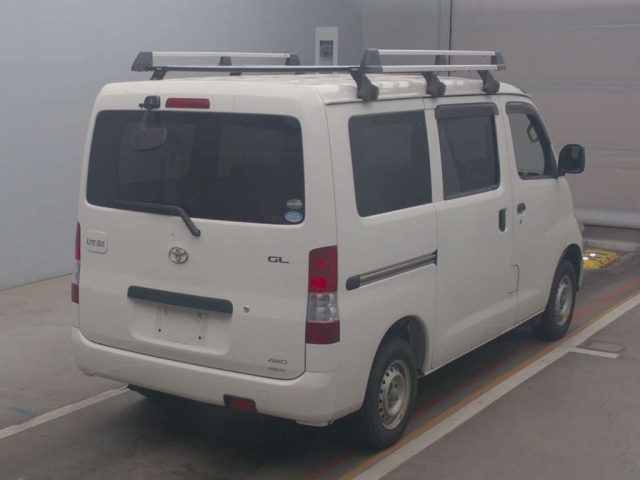 TOYOTA LITE ACE VAN 2018
