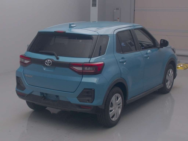 TOYOTA RAIZE 2021